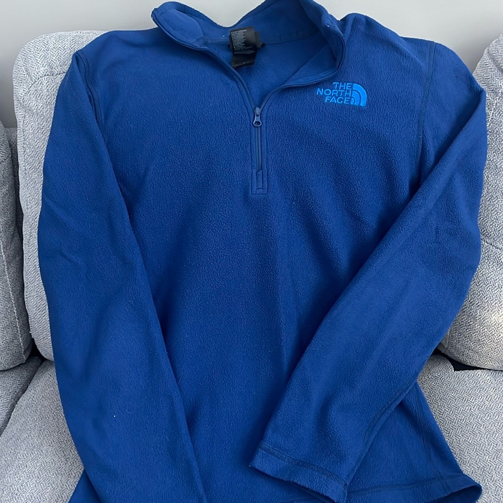 Men’s North Face lightweight fleece